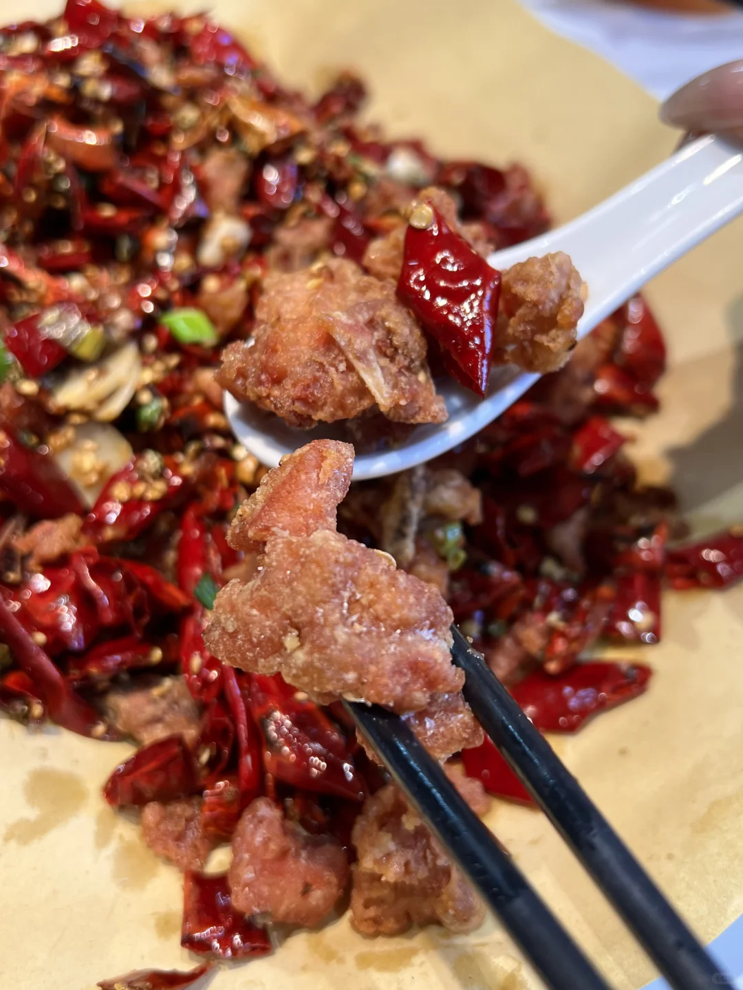 烟台这家肘子拌饭真的…好吃啊