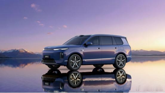 比亚迪海洋网三车亮相！4月24日，第十九届北京车展开幕，比亚迪海洋网三车重磅亮相