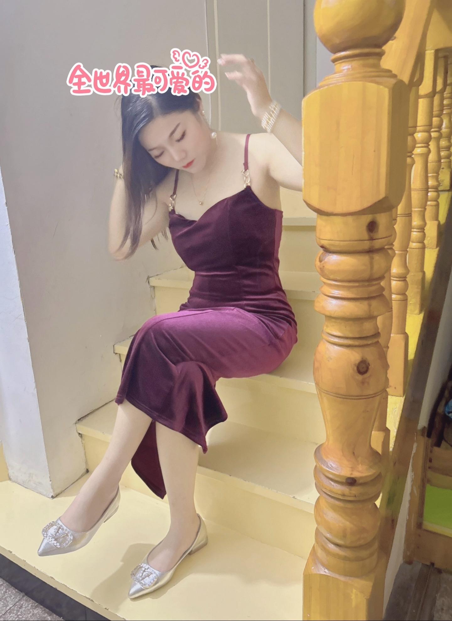 我们都能拥有明确的爱 真诚的喜欢 站在太阳下的坦荡 还有被坚定的选择🌹