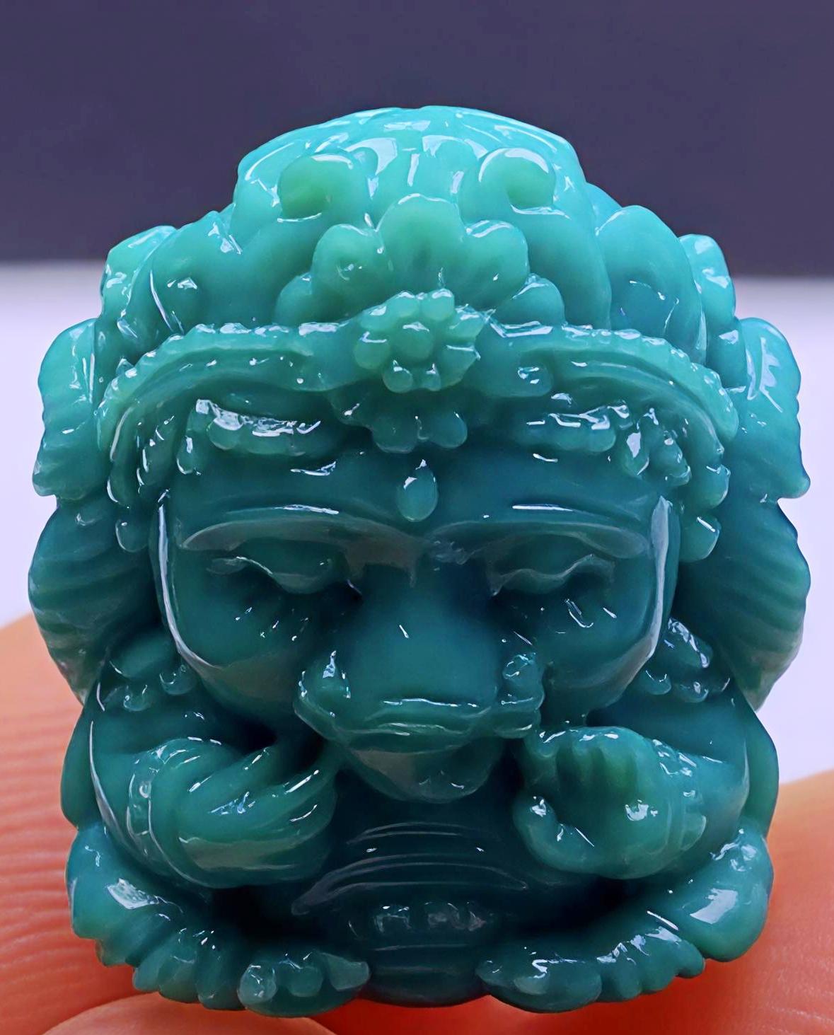 在你们家乡，炫耀用方言怎么说湖北襄阳的老话叫“勒肥”，小孩叫“亮亮烧”