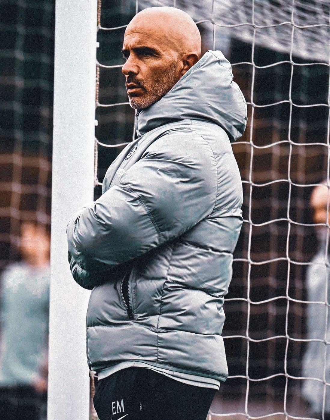 【官宣】 英超 切尔西俱乐部官方宣布：主教练马雷斯卡🇮🇹下课。