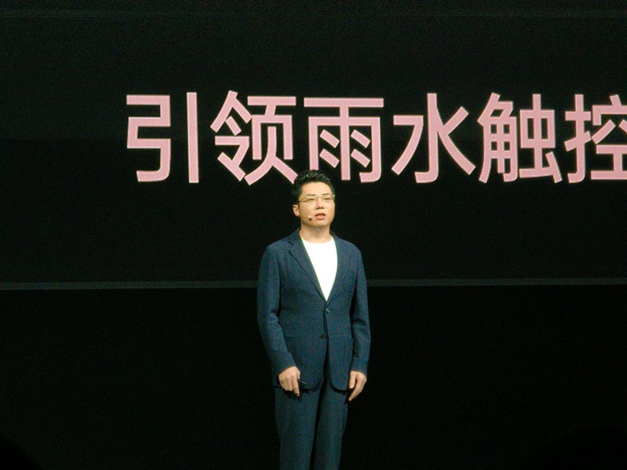 不管是一加红米iQOO，不管是谁！

只要卷起来，对消费者来说都是好事情。