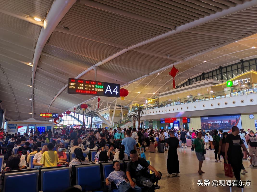 人生如车站，晚点未必是坏事，看完瞬间释然
 
你有没有在车站等过一趟遥遥无期的车