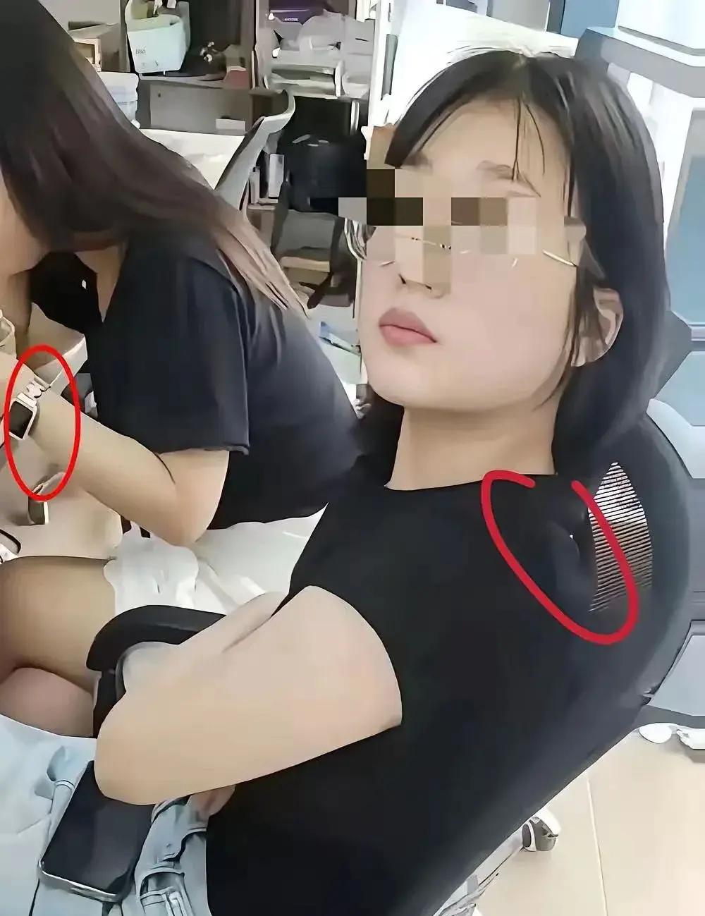 不知道大家发现没，白嫖外卖女的同事很有可能都是同一类人，还有一点就是白嫖外卖女的
