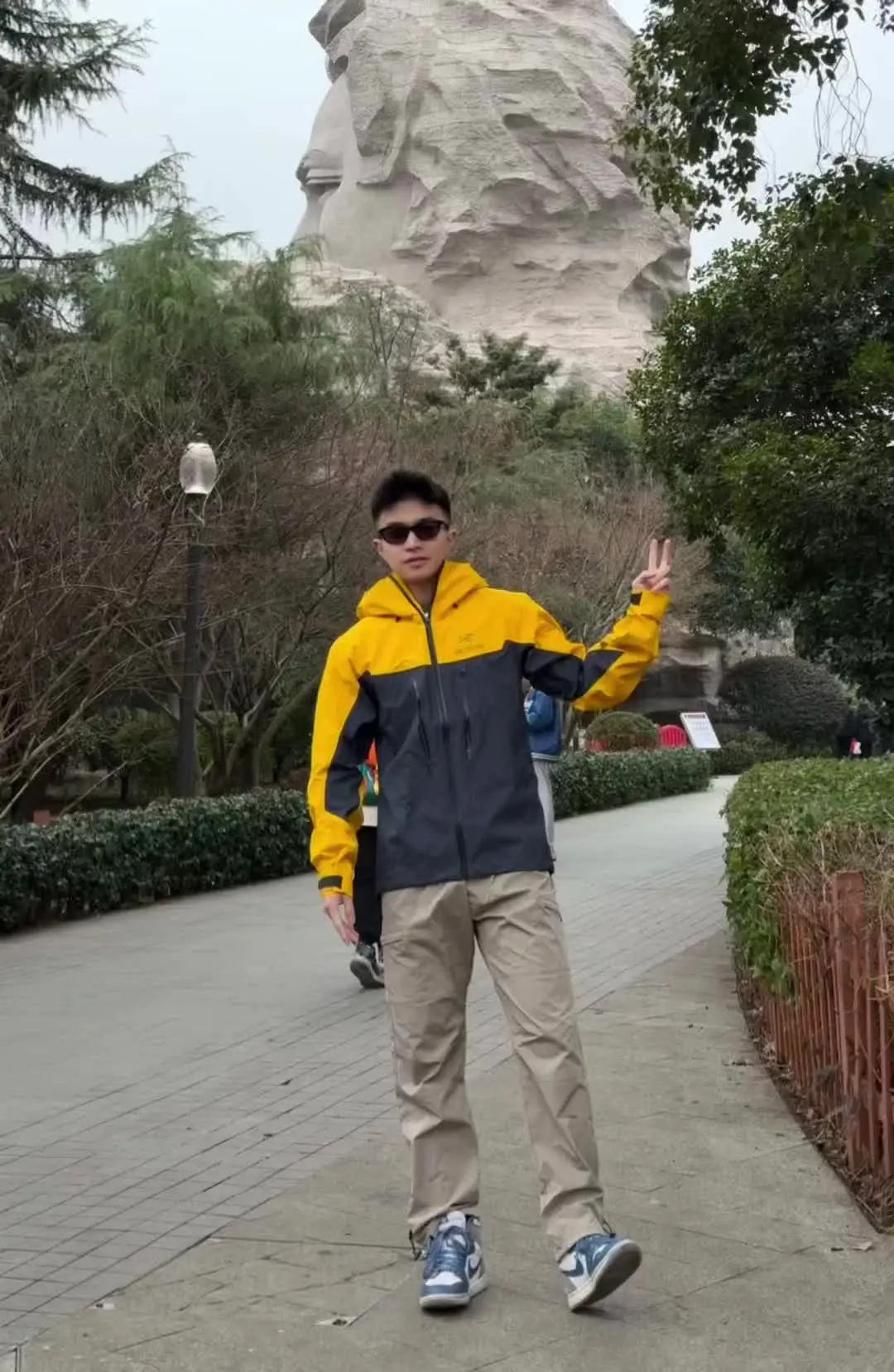 恰同学少年，风华正茂