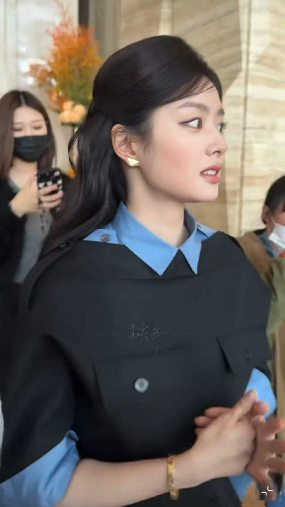 徐若涵昨日活动状态很好哇姐多出来拍戏啊！很可爱 