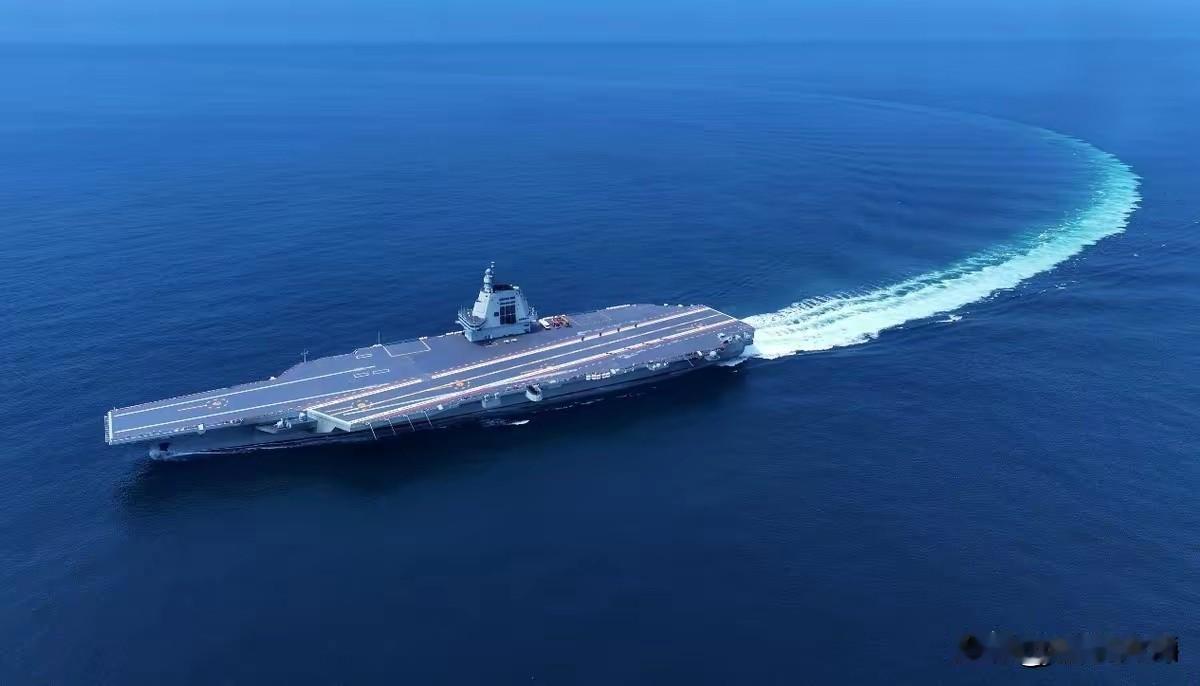 2月18日驻韩美军多架F16扑黄海，中国歼16查证跟踪对峙；不到一天特朗普称“中