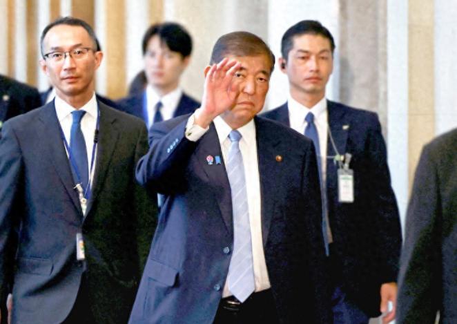 石破茂决定打破惯例，30年来第一次，中国等不到，日本迟来的道歉。

今年是日本战