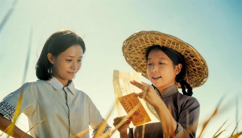 东方早报狂喷联合早报！

马来西亚的《东方早报》，直接公开点名批评了新加坡的《联