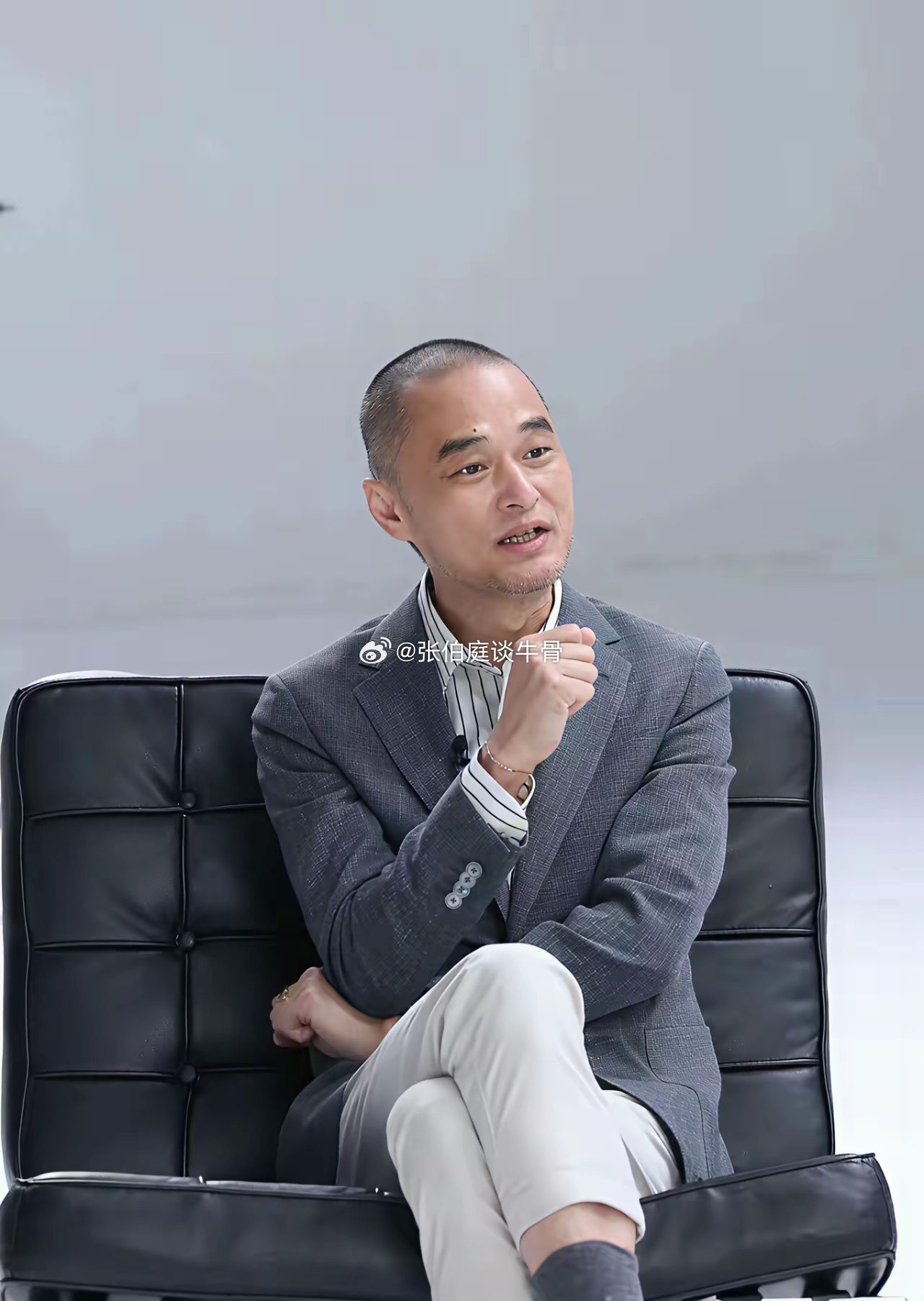 经验告诉我们领导的用人逻辑。·1.听话的：拼命压榨。·2.有背景的：捧着不压。·