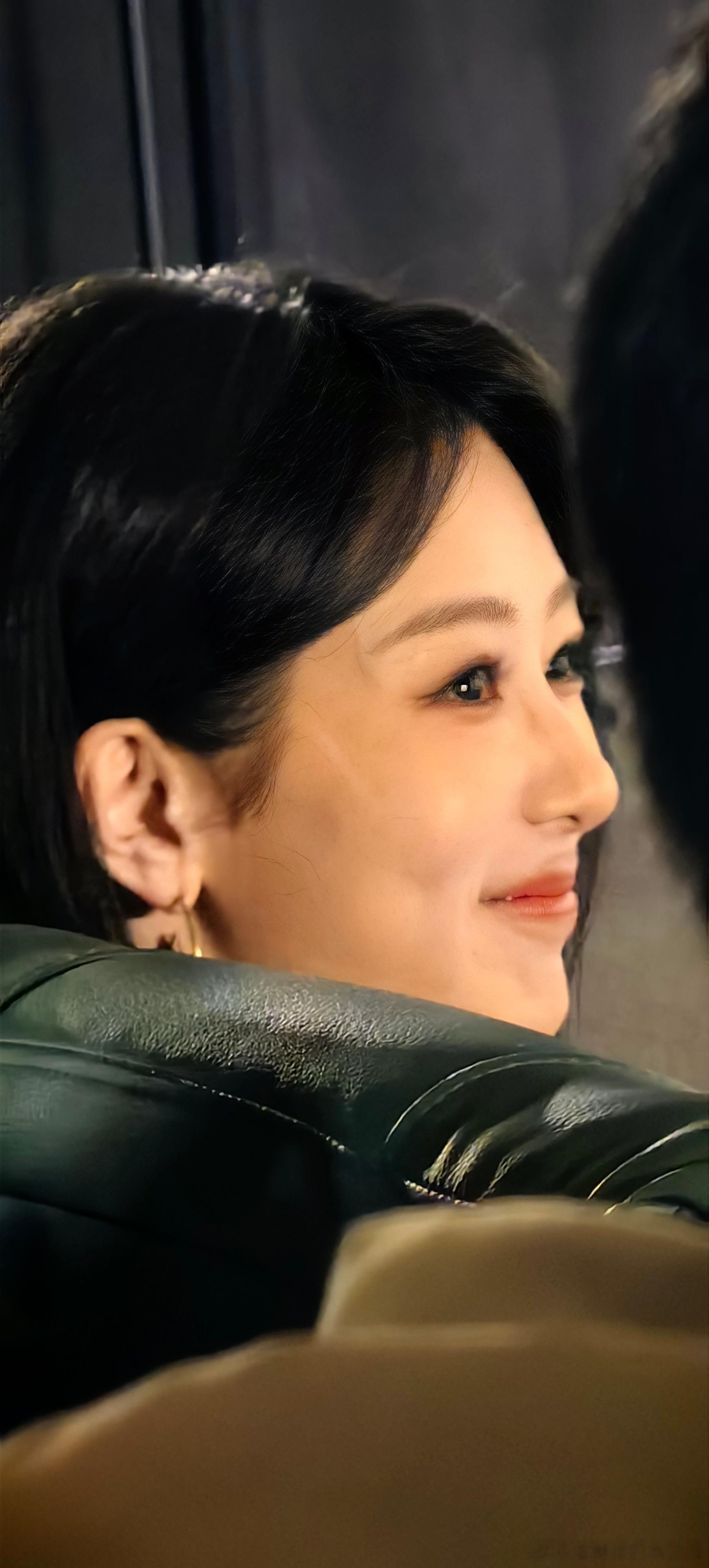 生命树超前看片反馈生命树探秘无人禁区发布会 杨紫生图 杨紫状态超级好，很美电视剧