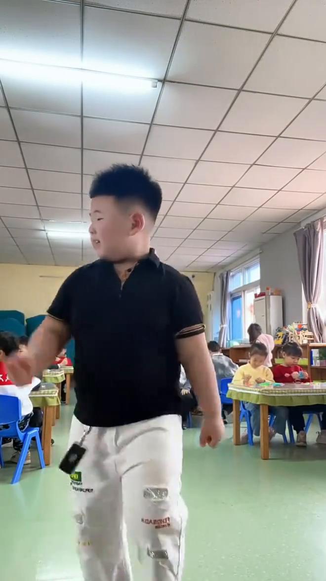 阳光现在开始，预备节。