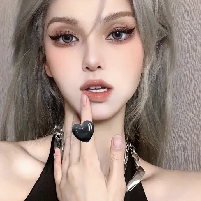 1100SHARE‖wechat头像‖女头‖无水印头像愿你既有仰望星空的诗意，又