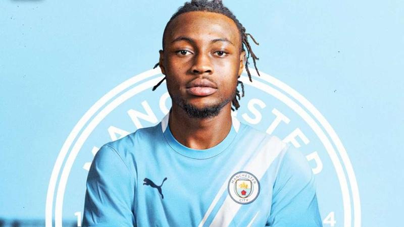 面对顶级球队时，技术能力并不算顶级的塞门约，在有限的机会中总是会暴露出自己效率不