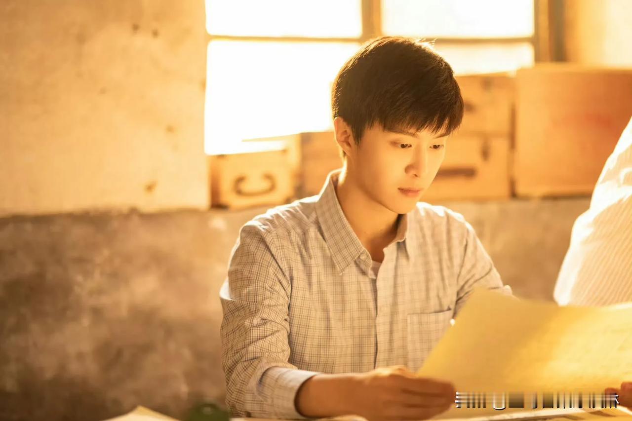 #范丞丞回应小巷人家演技争议#
看来明星还是会关注网上的舆论，其实范丞丞的资源已
