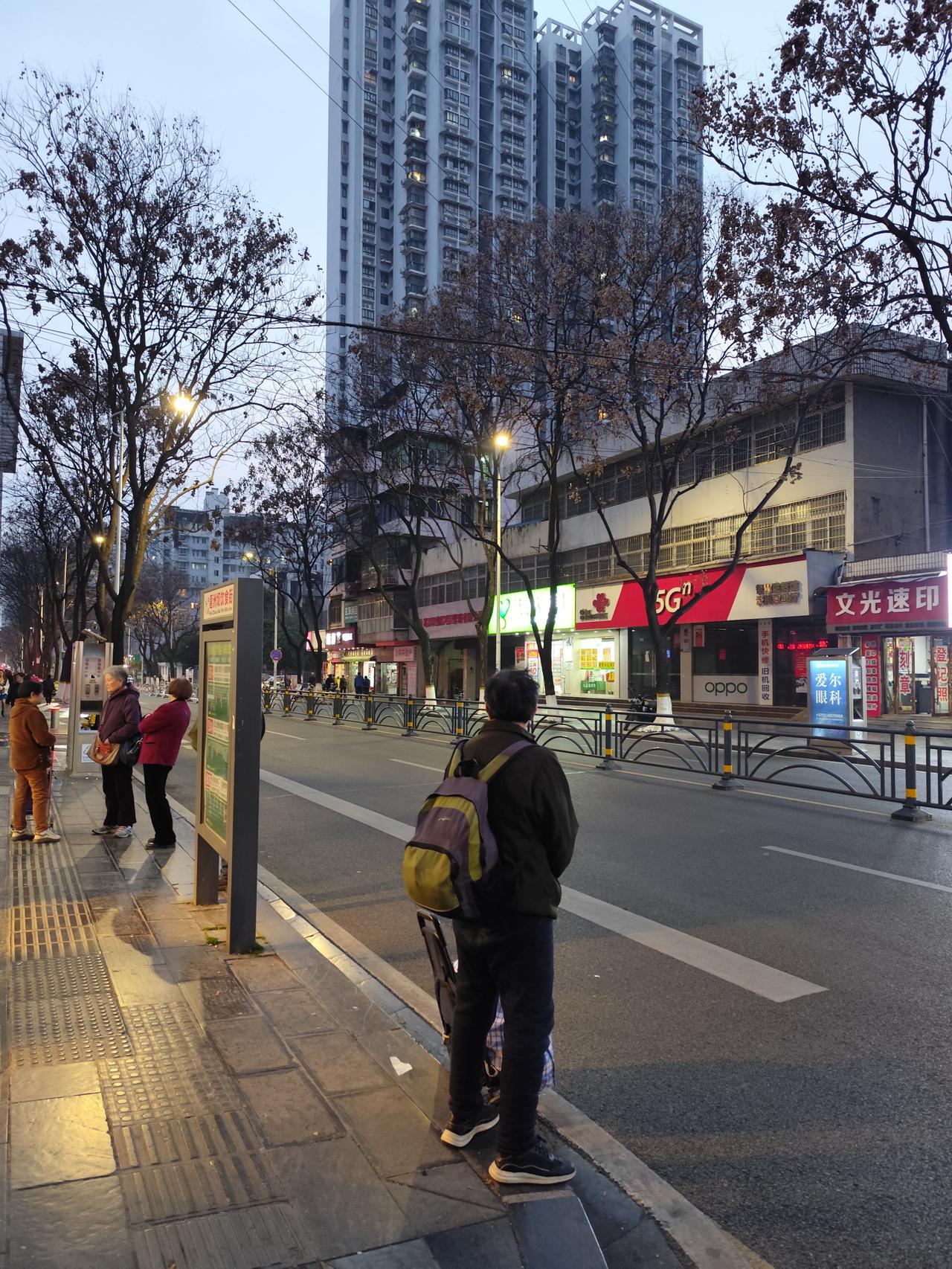 当然，能够证明自学过了这些并且已经完全掌握相应的知识以及所有的技能也是可以的，只