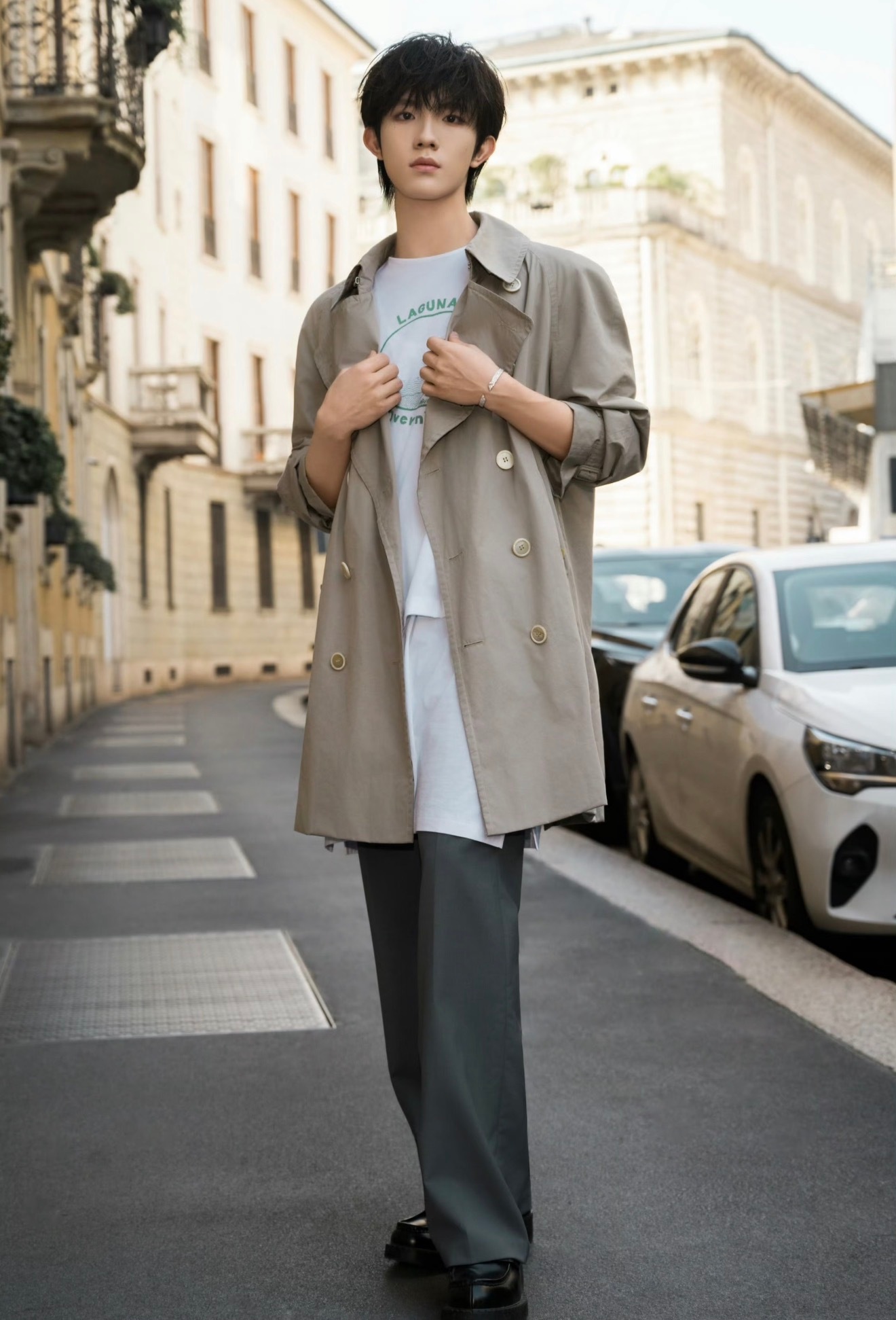 19岁 年轻 帅气 多金 有为 何错之有 