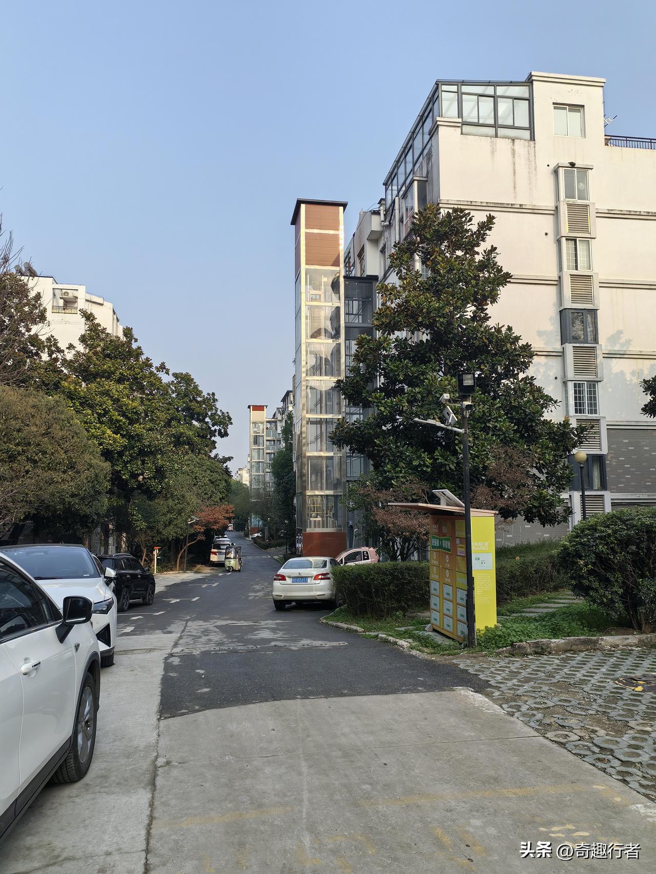 老旧小区加装电梯,你们支持吗?支持，坚决支持。着力解决出行难的问题，谁不支持？人