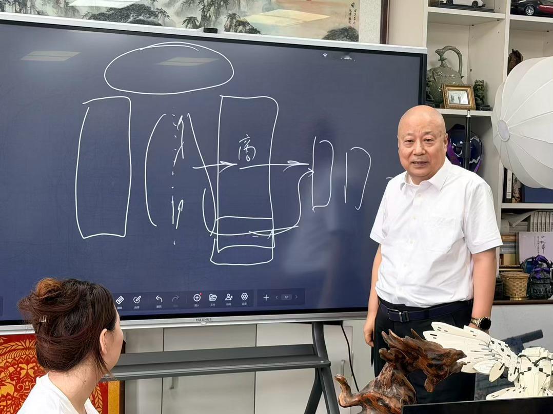 《贻林微观察9397》自媒体的流量密码我都知道，但不敢用。我写微观察也不全是为流
