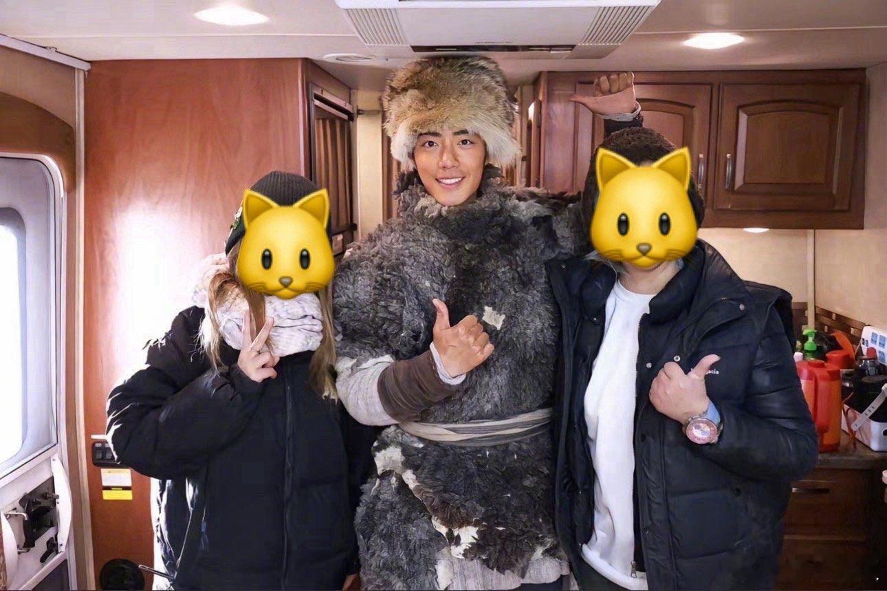 肖战从出道以来请客是常态肖战嘴上说自己是小财迷实则超级大方肖战嘴上说自己是小财迷