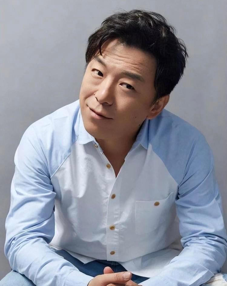 黄渤新片48小时分账破4000万，徐峥沈腾悄悄签了续集。
沈腾马丽国庆补档，三天