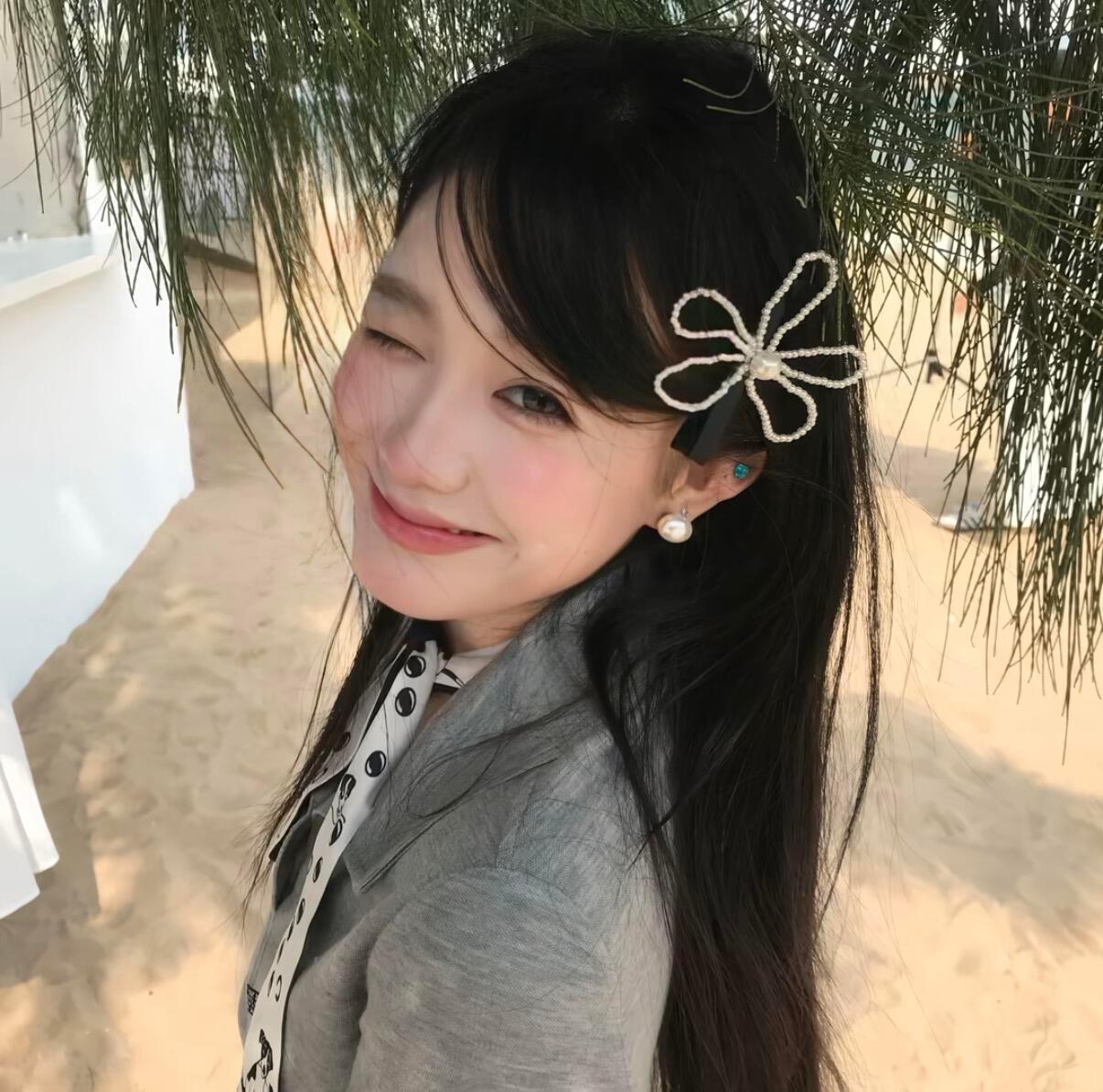存下好看的女生头像盛夏壁纸大放送动漫仲夏狂欢季