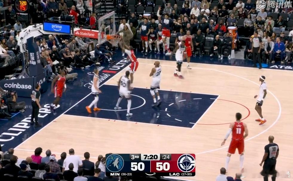 邓恩带动了一波高潮，快船反超了！！！！！！！！！！ 