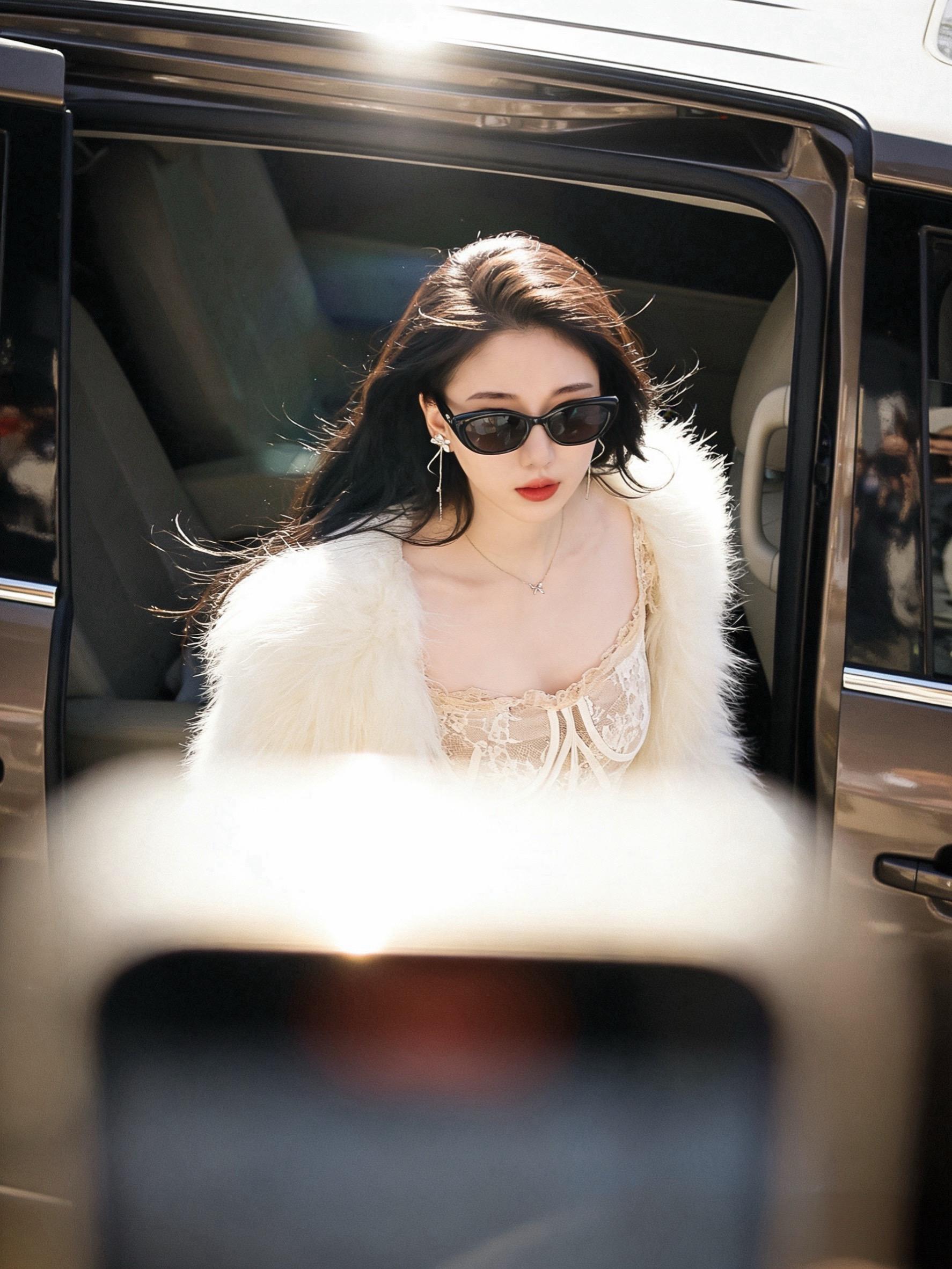 谢谢豆包 有站姐了。