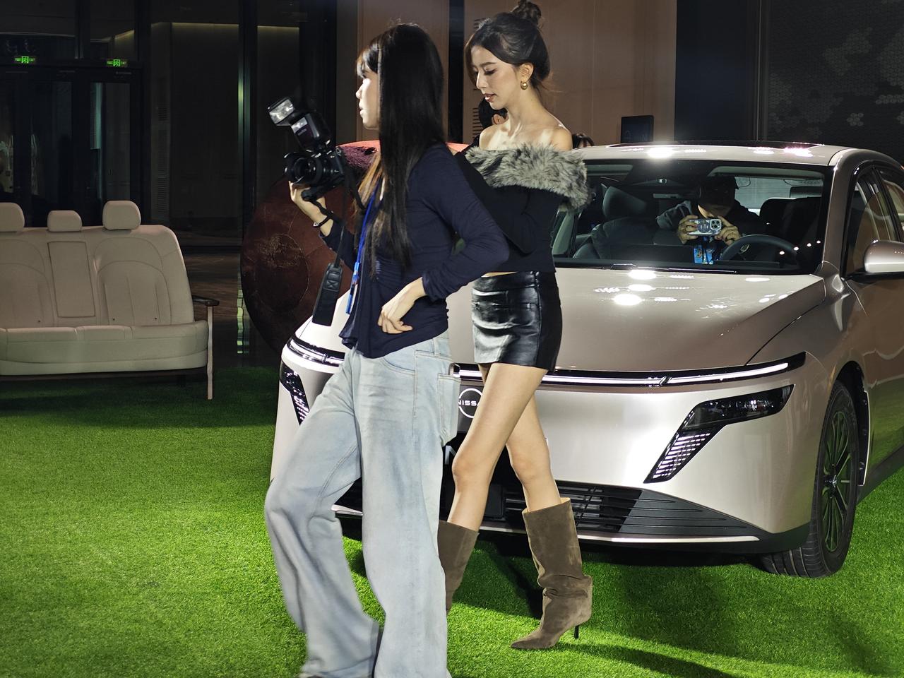 东风日产N6最终以9.19万元的限时权益价上市，新增入门款和旗舰款，其中搭载87