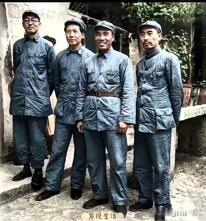 此时，他们离胜利还遥不可及。
但他们始终坚信，最终会胜利！
因为他们知道，有些路