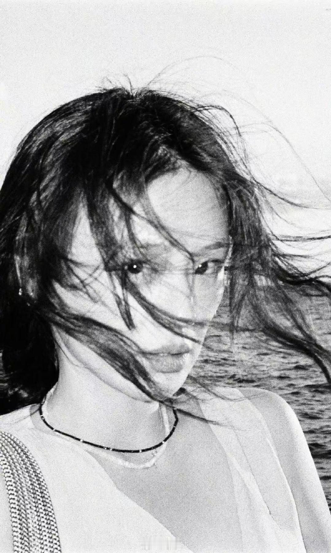 马思纯说无法八面玲珑马思纯说不必讨所有人的欢喜 马思纯：无法八面玲珑，也不必讨所