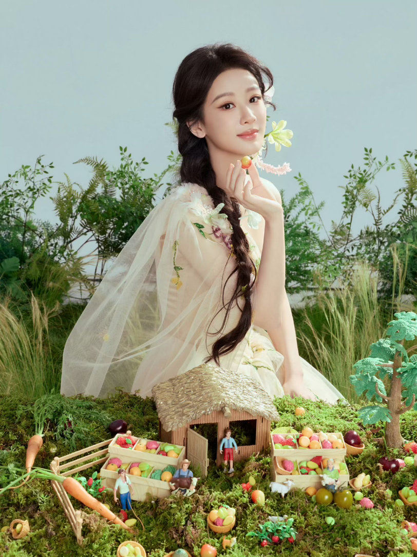杨紫 豆包版祝福也太会了吧哈哈哈😆语气拿捏得一模一样，软萌又可爱直接爆表～温柔