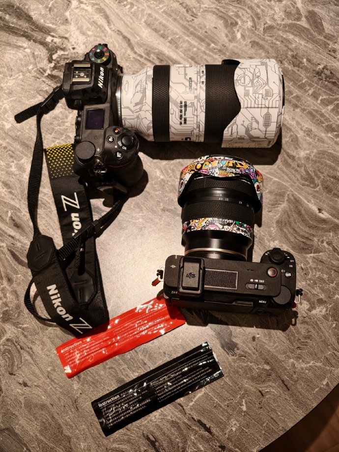 游客因拍照设备太专业被景区驱赶  我去景区都不带相机，一个是嫌重再就是怕这个记得