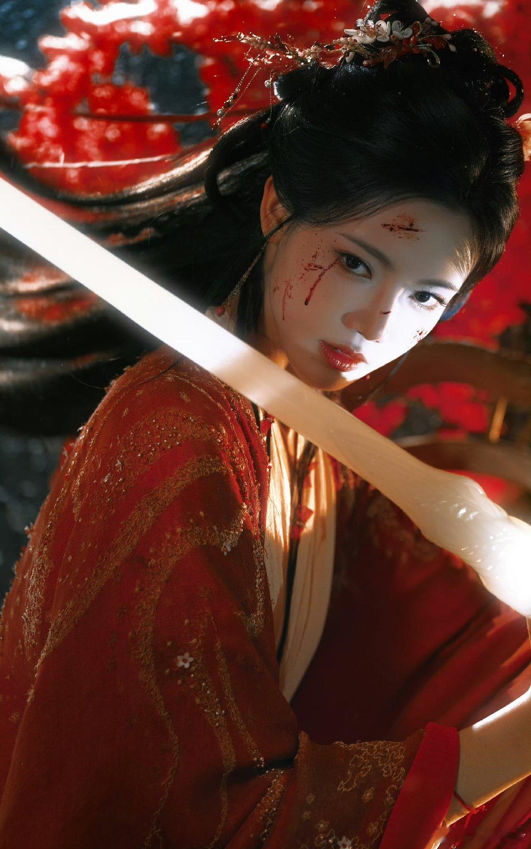 夏弃疾拍了李宏毅孙珍妮  李宏毅孙珍妮破碎感大片 夏弃疾真的好会拍啊！李宏毅孙珍