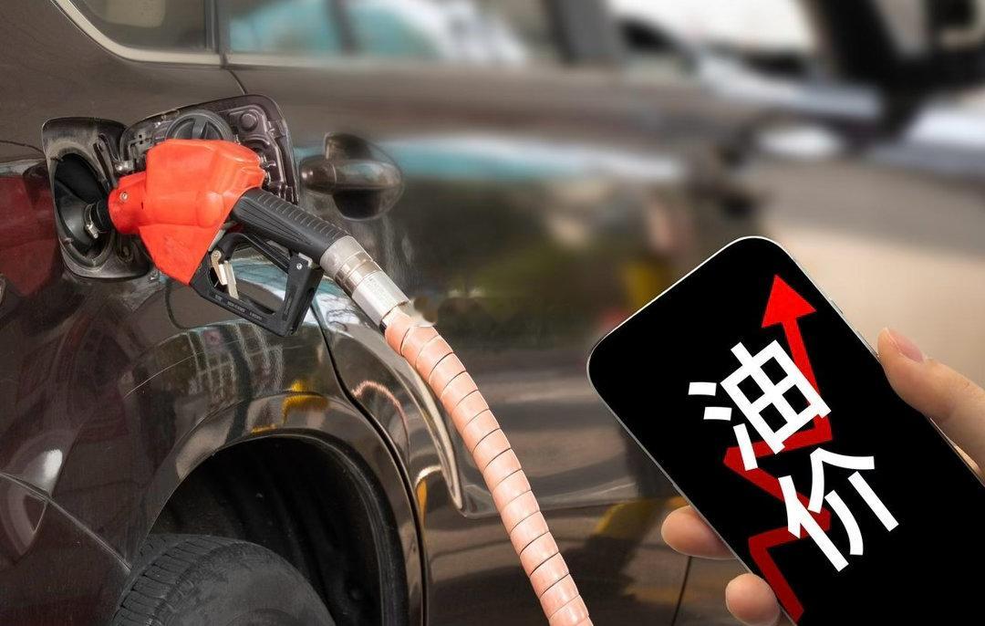 国际油价大幅上涨炸锅！WTI原油飙至115美元/桶，布伦特破140美元，创200