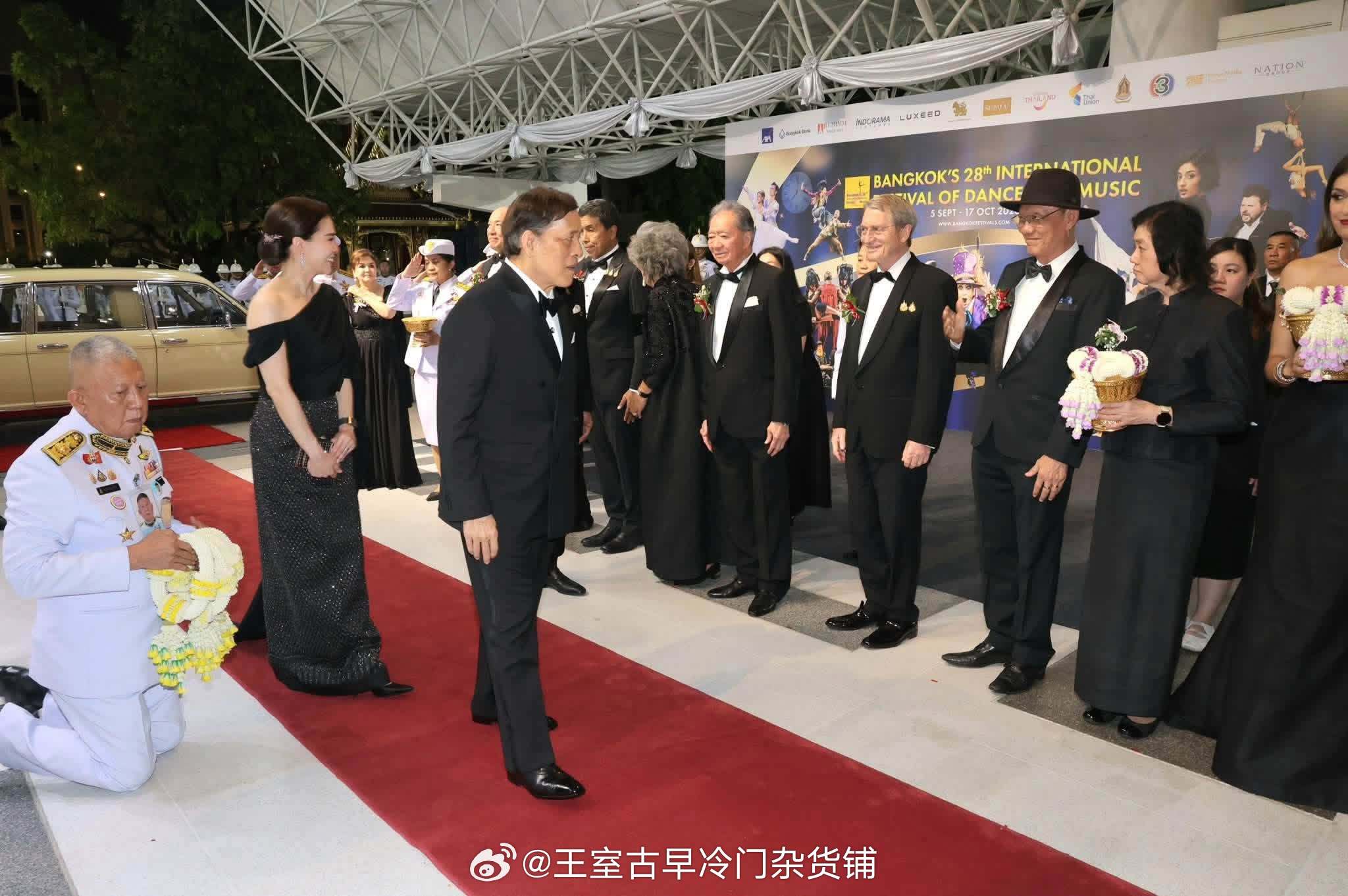 王室王室泰国王室素娘娘 2026年9月5日，狗哥素娘娘观赏音乐会。 