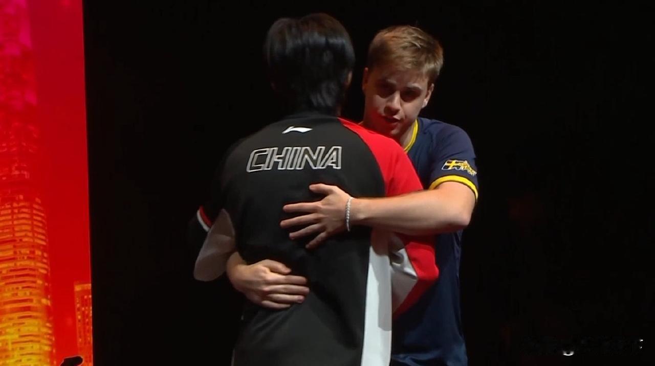 突发，就在刚刚，
王楚钦因伤退赛！
据WTT官方消息，WTT香港总决赛男单半决赛