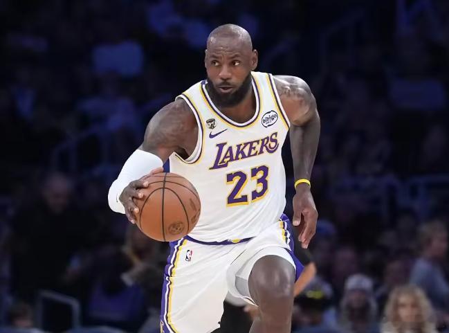 无告别巡演，便无正式退役！詹姆斯的传奇终章，仍未落笔整个NBA赛季，关于勒布朗·