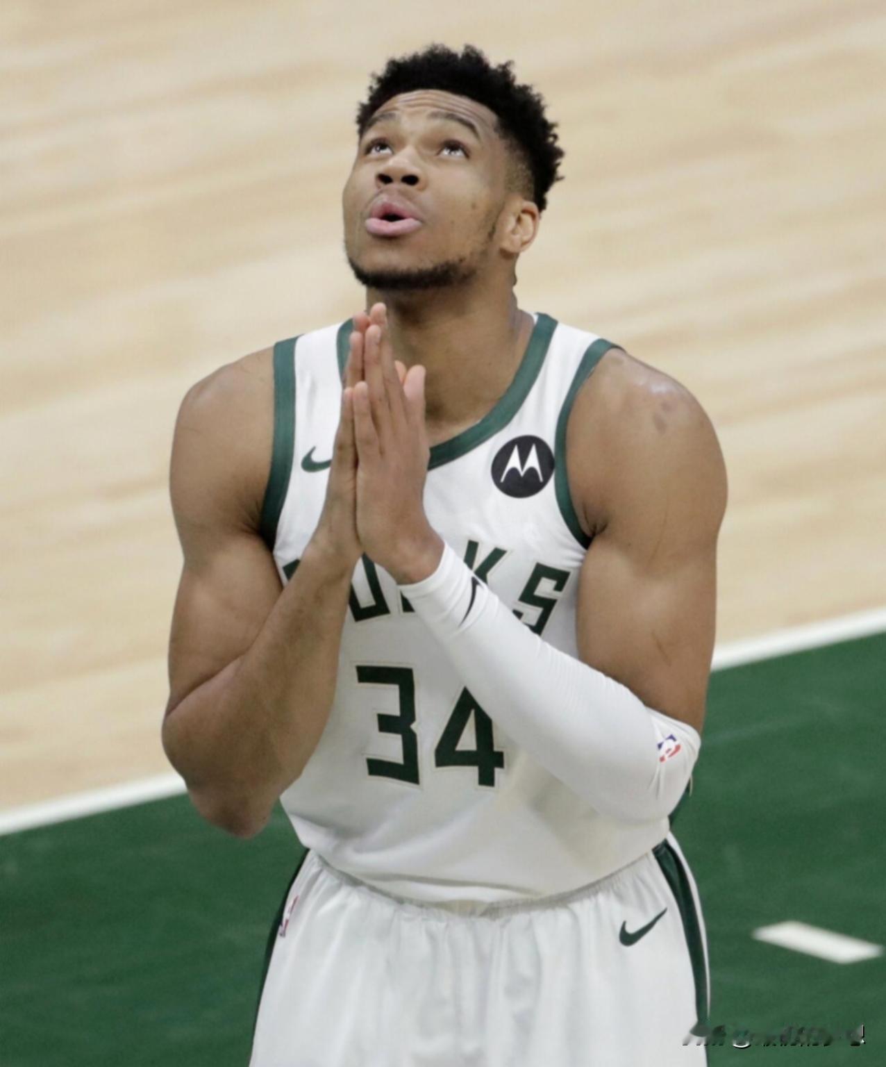 本赛季NBA表现“难以服众”的五名当家球星！大家看看还有谁？

1. 莫兰特（灰