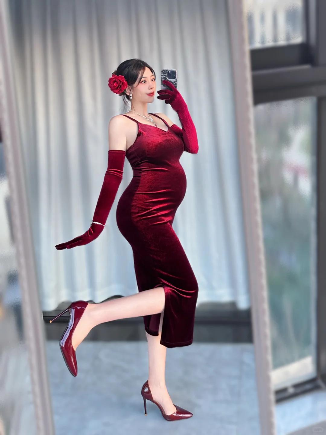 姐妹们孕期还穿高跟鞋吗？