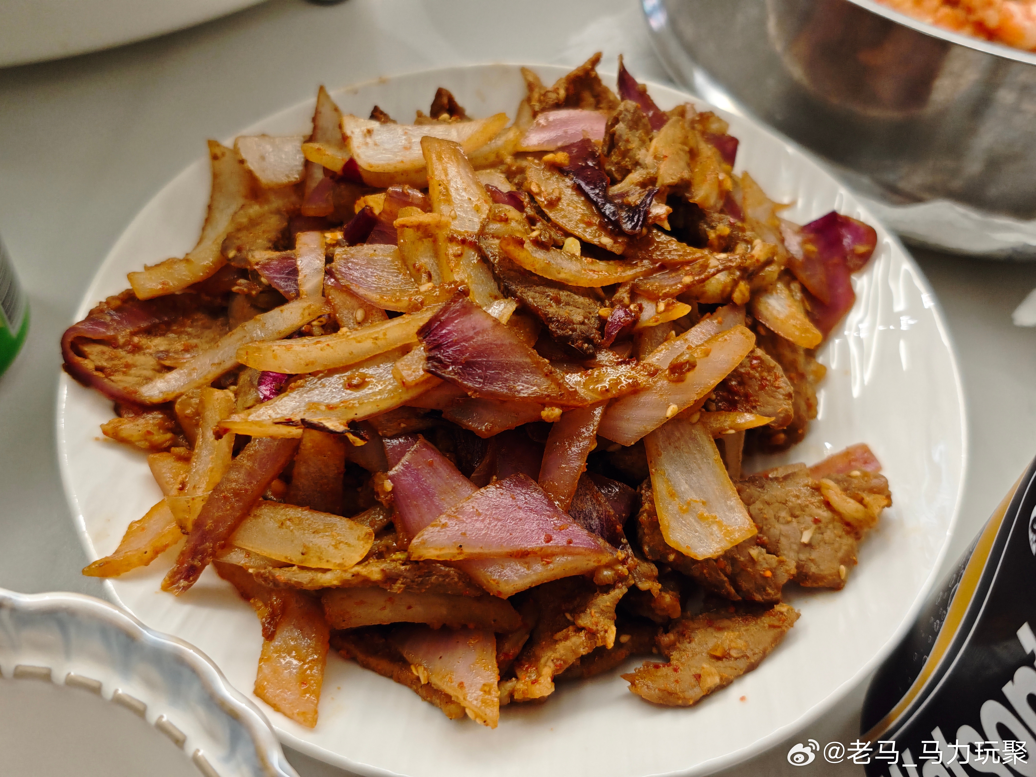 老马在路上 孔老板最近一直给我开小灶太好吃了太能吃了现在给我两个馒头我也能炫进去
