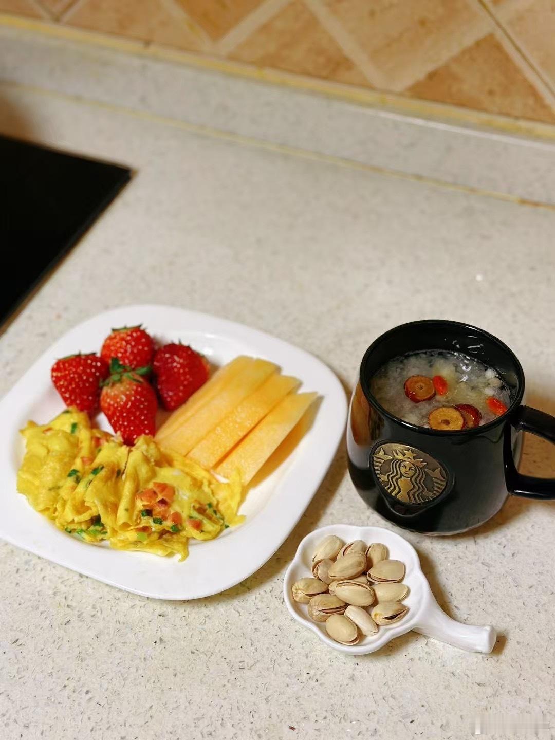 今日份早餐🥣 
