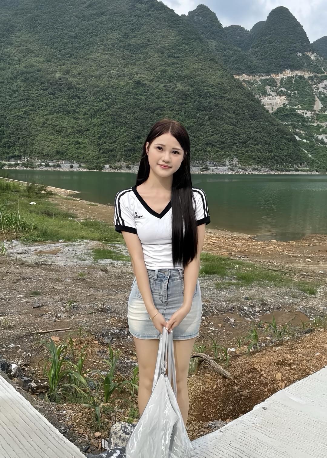 分享晒自拍的你觉得你自己美吗