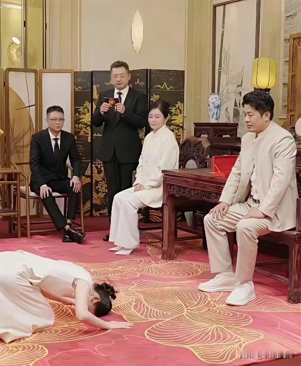 卖假货不担责，还能开宗立派，中国历史上任何朝代都没有的事吧！这算不算开历史的倒车