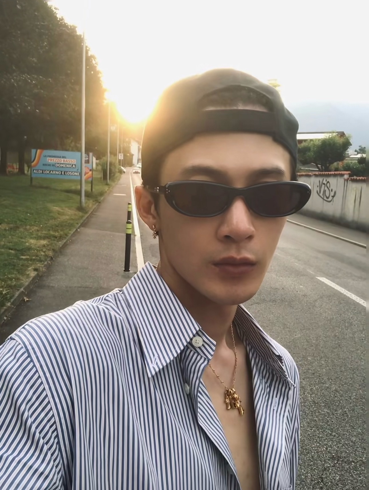 我爸vs我哥 