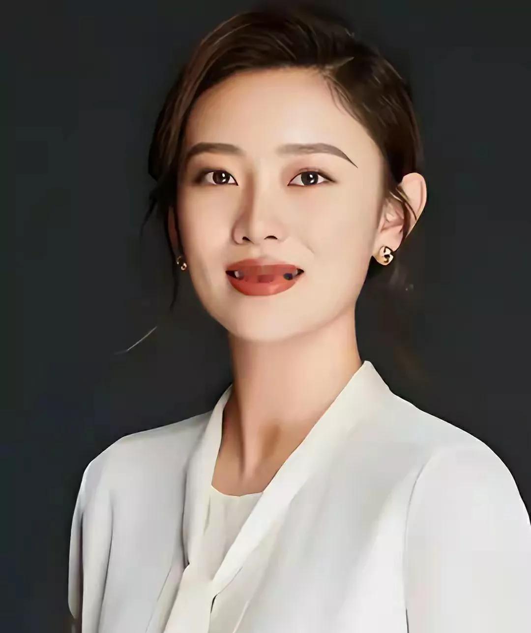 李七月
素颜写真