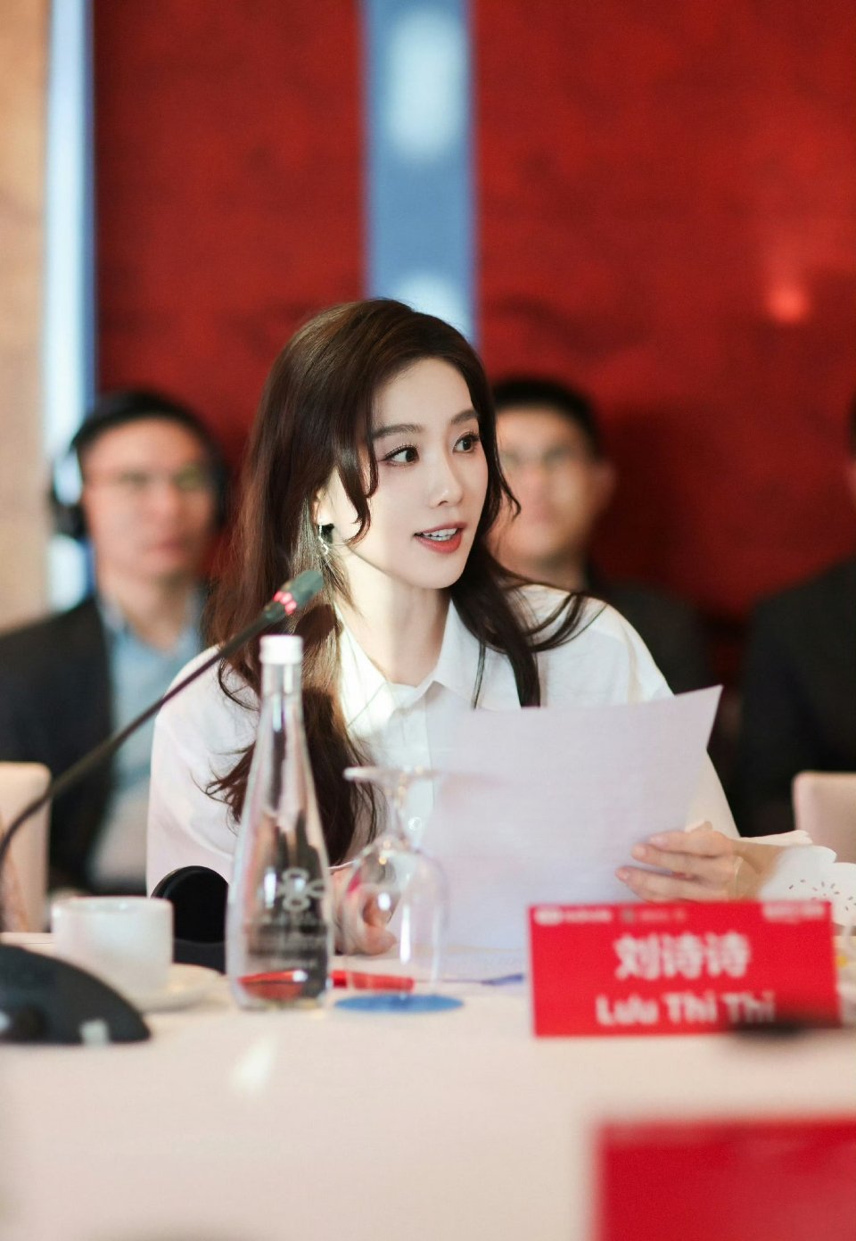 干嘛，刘诗诗一有活动就来蹭曝刘诗诗吴奇隆要离婚了