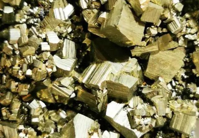 澳洲没想到自己花重金挖走中国稀土团队，以为能终结这个稀土霸权，结果却发现中国早就