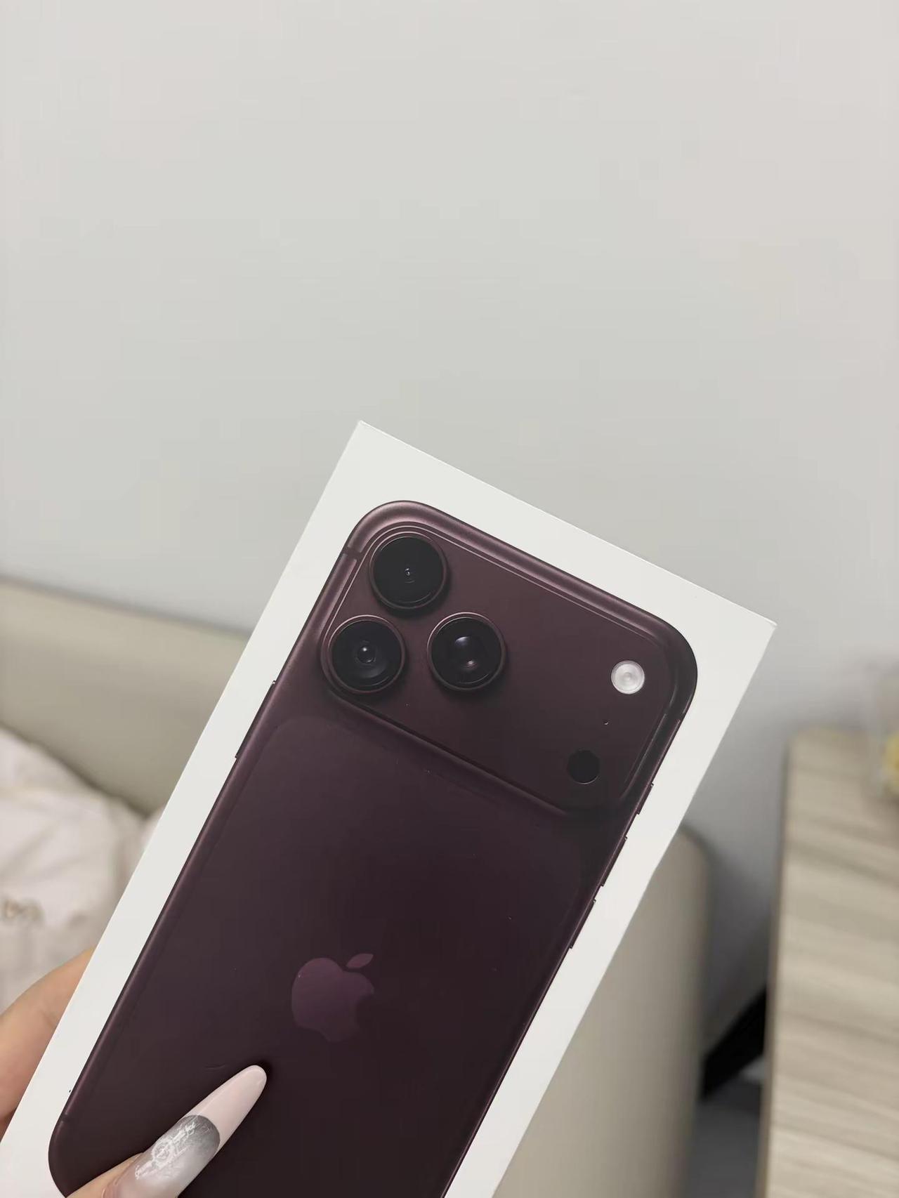 比18岁先来的是iPhone 18