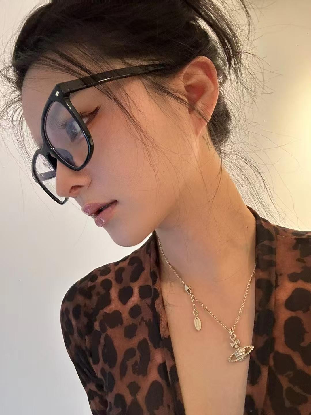 今日是甜妹儿 ​​​